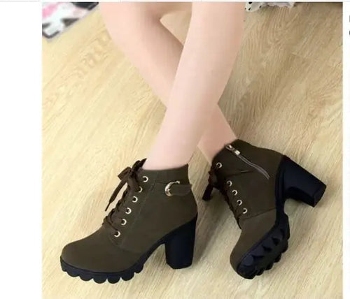 Load image into Gallery viewer, Autumn Winter Thick Heeled Woman Boots
