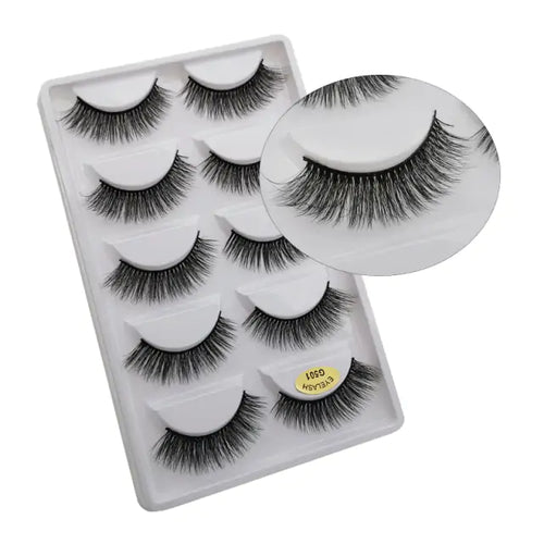 Load image into Gallery viewer, 3D Mink Eyelashes
