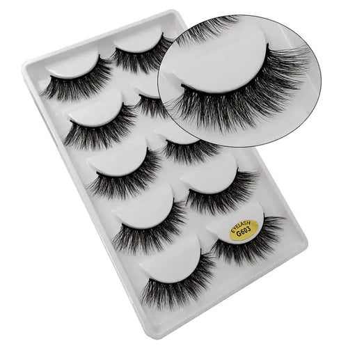 Load image into Gallery viewer, 3D Mink Eyelashes
