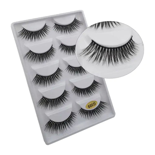 Load image into Gallery viewer, 3D Mink Eyelashes
