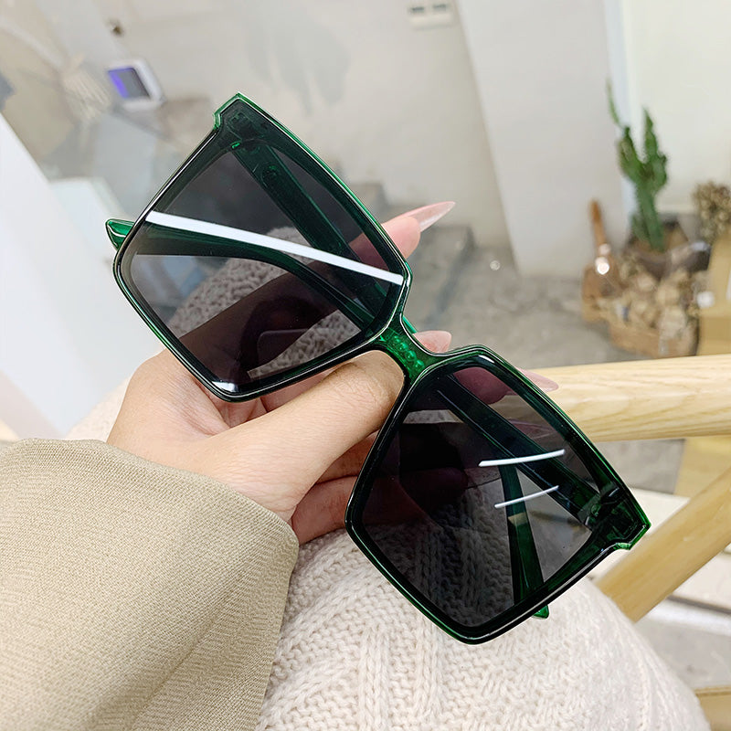 Woman's Icon Square Sunglasses